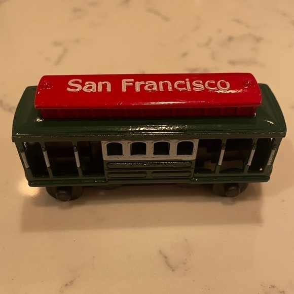 Lot of Vintage Cars Tonka San Francisco Sightseeing/Cars/Jeep/1997 Mustang Mach - Picture 10 of 16